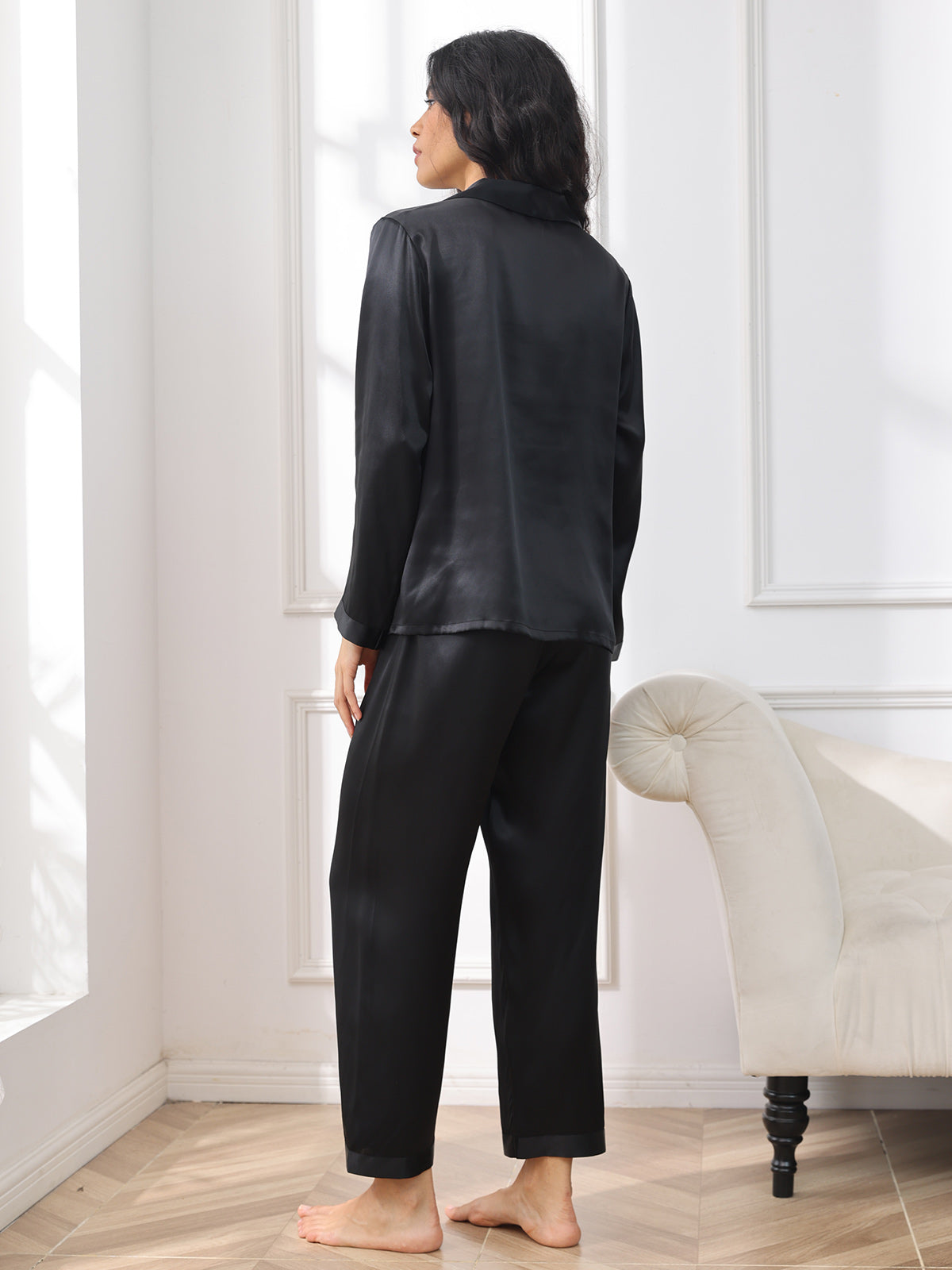 Reine Seide Knöpfe Damen Pyjamas